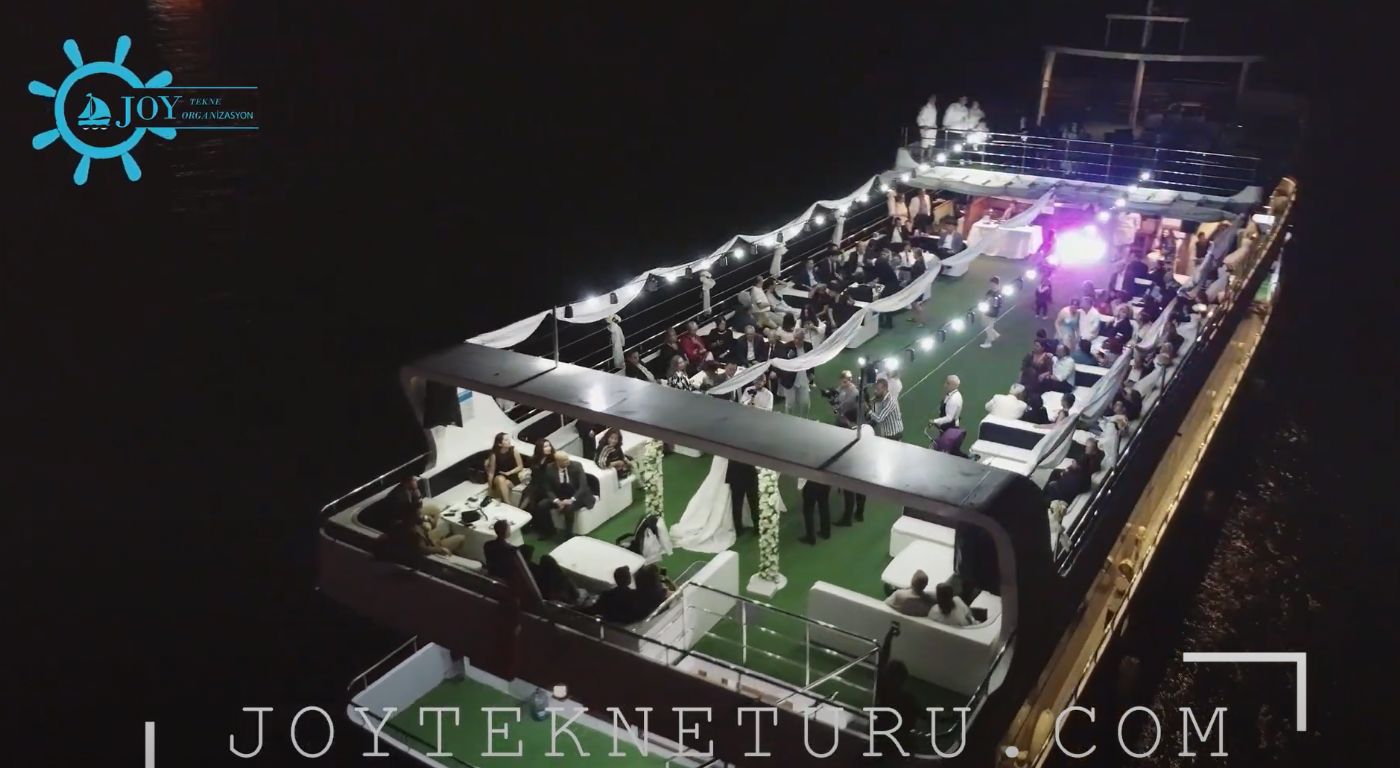 Can You Get Married on a Boat?