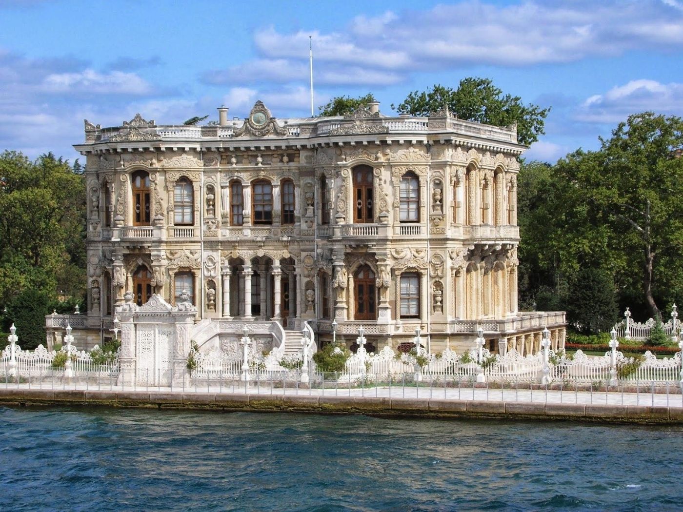 Küçüksu Pavilion