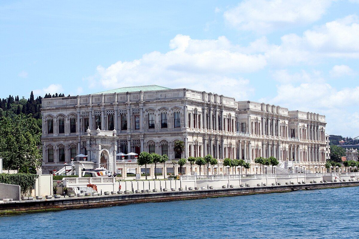 Çırağan Palace
